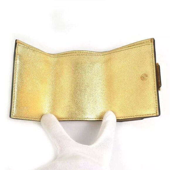 Auth FENDI Trifold Wallet Gold Leather - h30934g - Picture 8 of 12